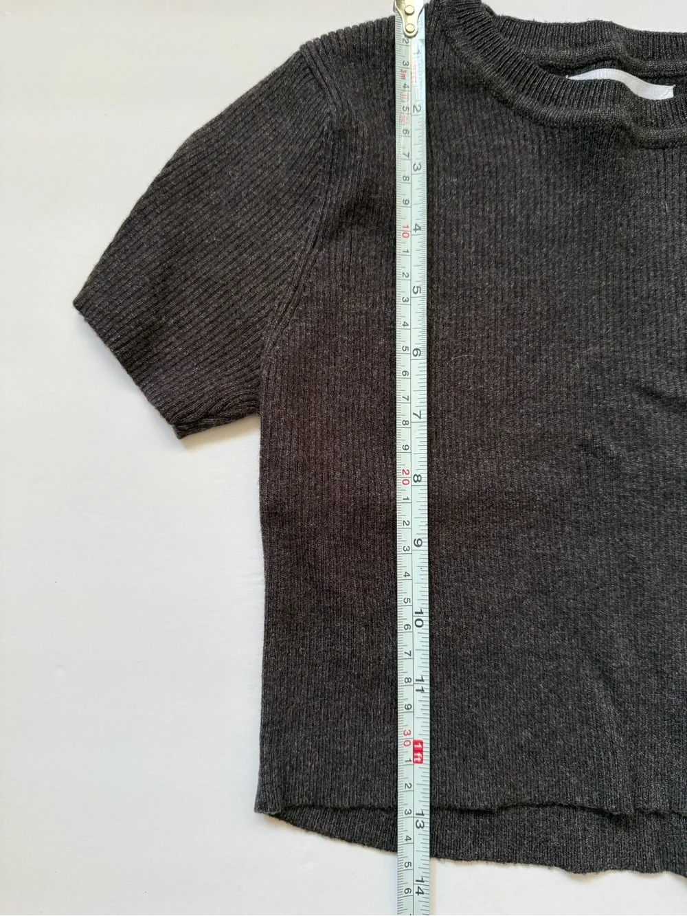 Zara Girls Ribbed Knit Crop Top Gray Size 9-10 140 Short Sleeve Stretch Tee